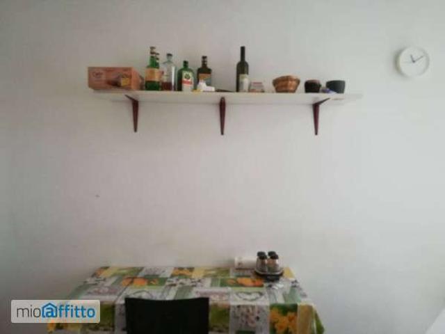 Bilocale arredato Cenisia