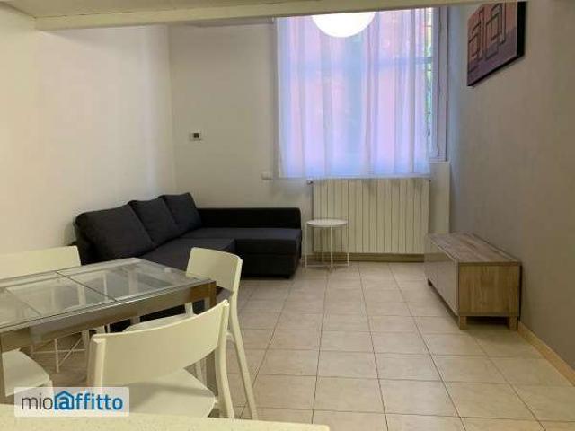 Bilocale arredato Certosa, quarto oggiaro, villa pizzone