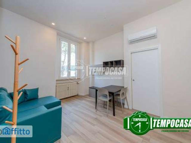 Bilocale arredato Certosa, quarto oggiaro, villa pizzone