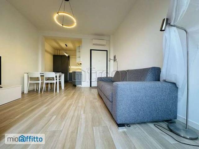 Bilocale arredato Certosa, quarto oggiaro, villa pizzone
