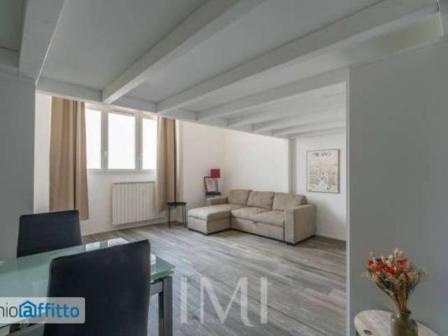 Bilocale arredato Certosa, quarto oggiaro, villa pizzone