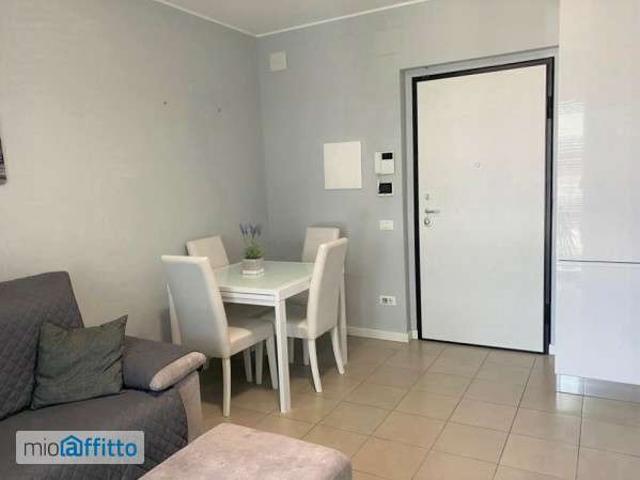 Bilocale arredato Certosa, quarto oggiaro, villa pizzone