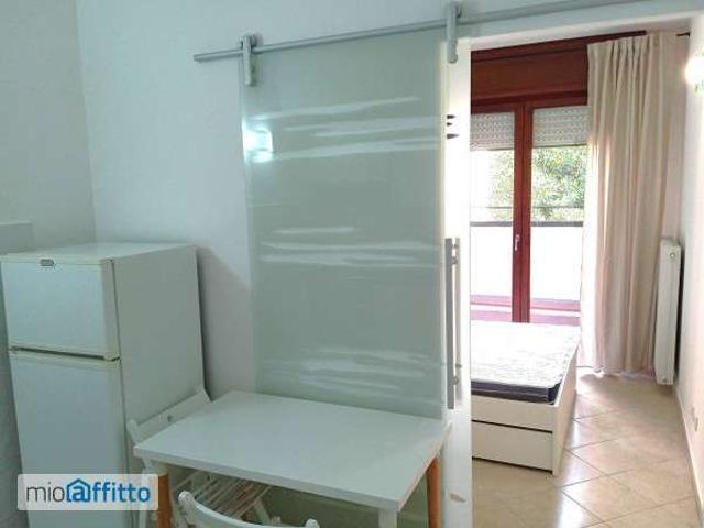 Bilocale arredato Certosa, quarto oggiaro, villa pizzone