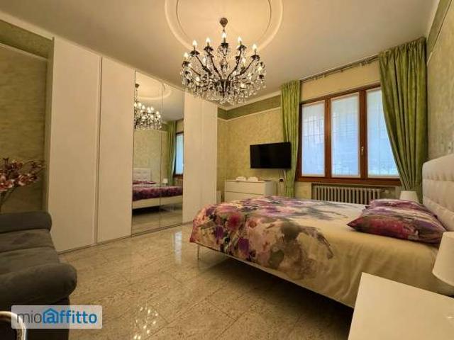 Bilocale arredato Certosa, quarto oggiaro, villa pizzone