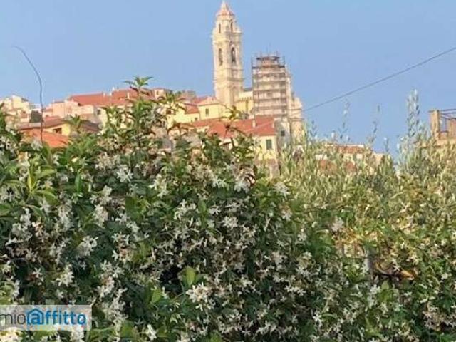 Bilocale arredato Cervo