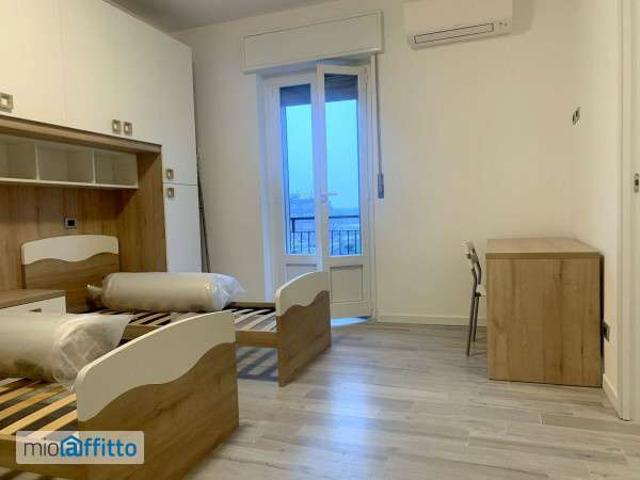 Bilocale arredato Chiesa rossa, cermenate, ripamonti