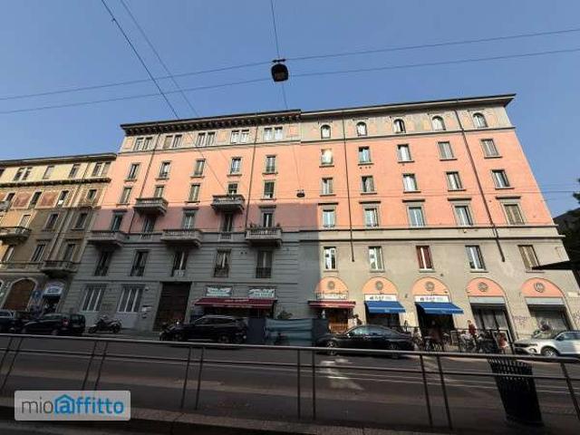 Bilocale arredato Chiesa rossa, cermenate, ripamonti