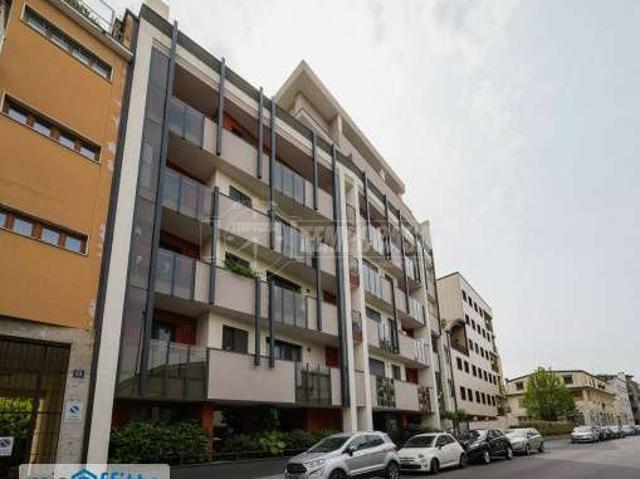 Bilocale arredato Chiesa rossa, cermenate, ripamonti
