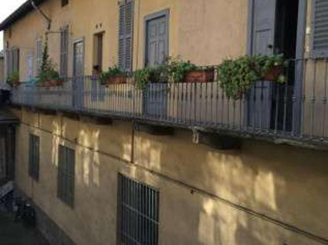 Bilocale arredato Chiesa rossa, cermenate, ripamonti