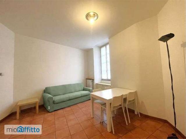 Bilocale arredato Chiesa rossa, cermenate, ripamonti