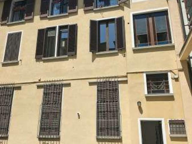 Bilocale arredato Chiesa rossa, cermenate, ripamonti