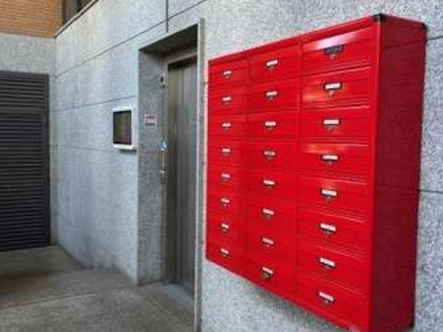 Bilocale arredato Chiesa rossa, cermenate, ripamonti
