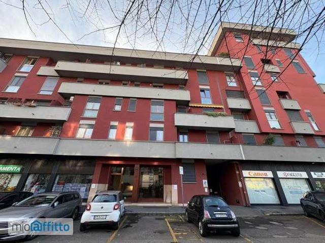 Bilocale arredato Chiesa rossa, cermenate, ripamonti