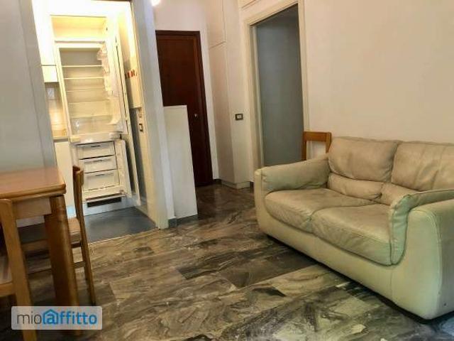 Bilocale arredato Chiesa rossa, cermenate, ripamonti