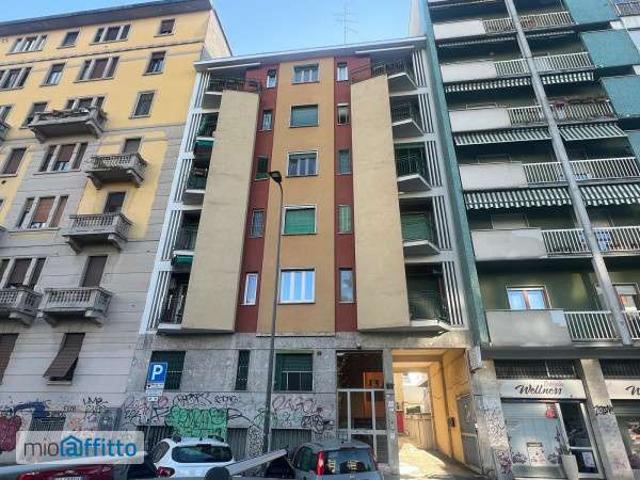 Bilocale arredato Chiesa rossa, cermenate, ripamonti