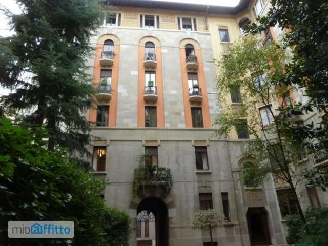 Bilocale arredato Chiesa rossa, cermenate, ripamonti