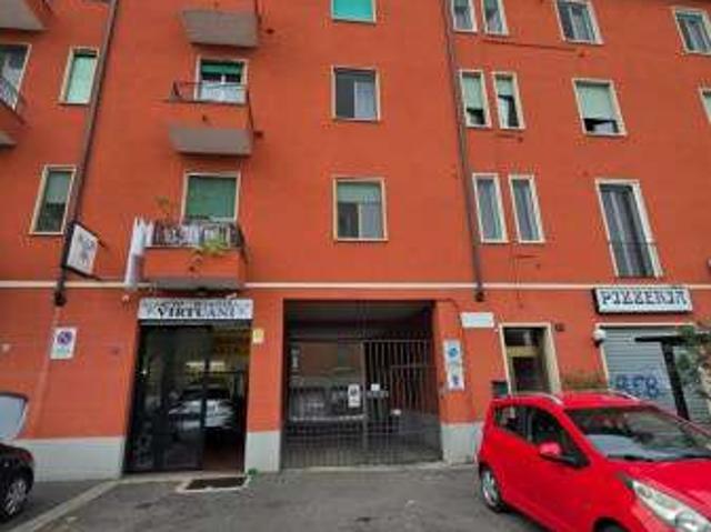 Bilocale arredato Chiesa rossa, cermenate, ripamonti