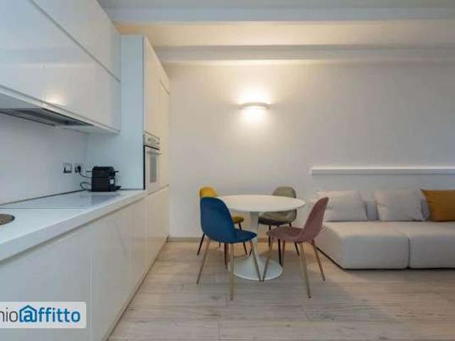 Bilocale arredato Chiesa rossa, cermenate, ripamonti