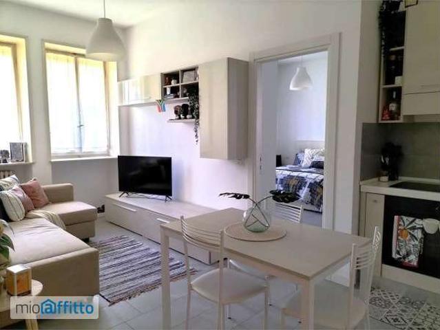 Bilocale arredato Città studi, lambrate, udine, loreto