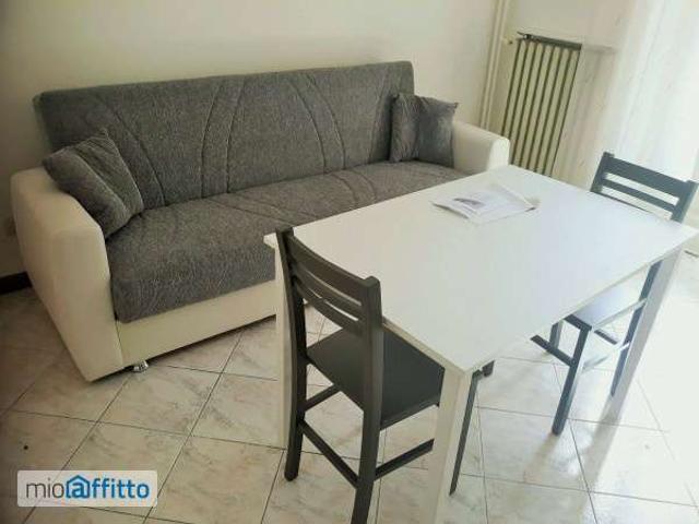 Bilocale arredato Città studi, lambrate, udine, loreto