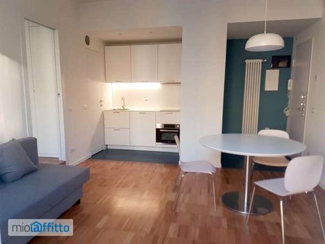 Bilocale arredato Città studi, lambrate, udine, loreto