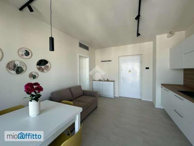 Bilocale arredato Città studi, lambrate, udine, loreto