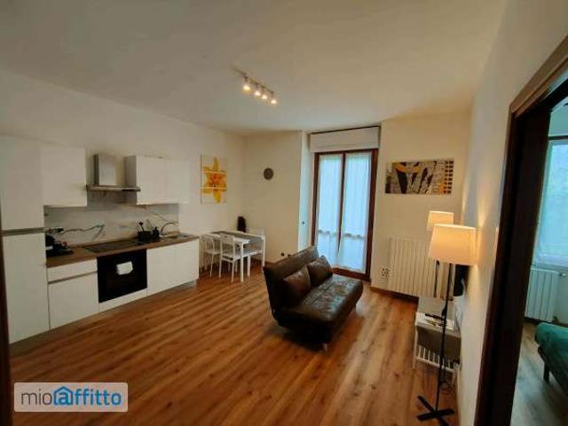 Bilocale arredato Città studi, lambrate, udine, loreto