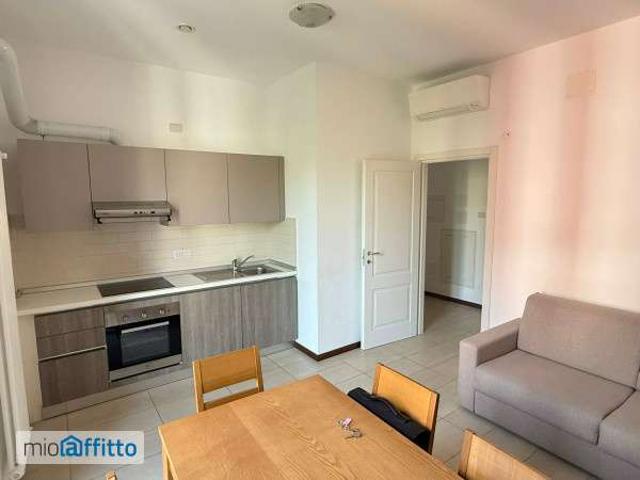 Bilocale arredato Città studi, lambrate, udine, loreto