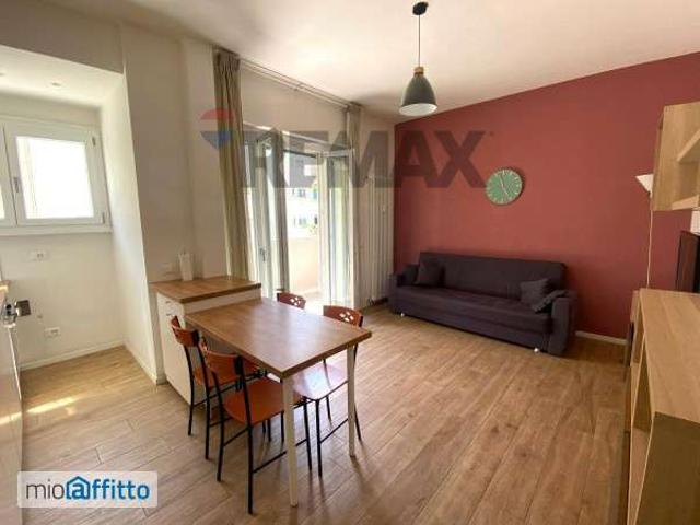Bilocale arredato Città studi, lambrate, udine, loreto