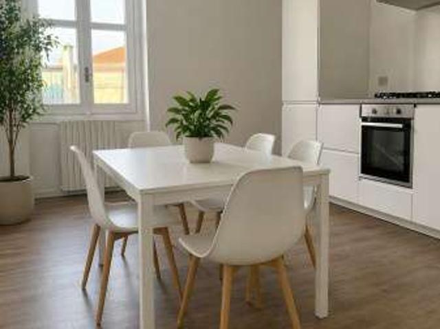Bilocale arredato Città studi, lambrate, udine, loreto