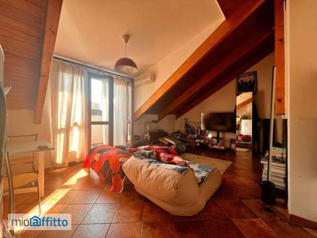 Bilocale arredato Città studi, lambrate, udine, loreto