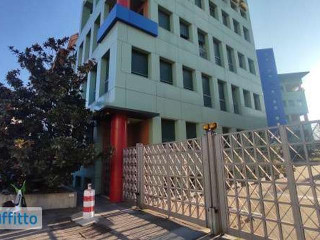 Bilocale arredato con piscina Chiesa rossa, cermenate, ripamonti
