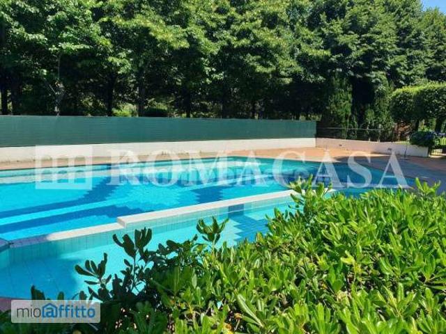 Bilocale arredato con piscina Eur, laurentino, checchignola, montagnola, fonte meravigliosa