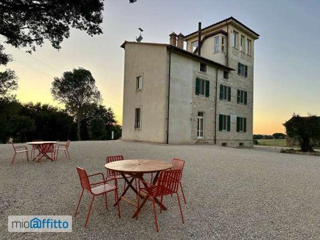 Bilocale arredato con piscina Montecastrilli