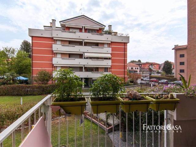 BILOCALE ARREDATO CON TERRAZZO – CONTRATTO MAX 18 MESI
