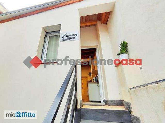Bilocale arredato con terrazzo Catania