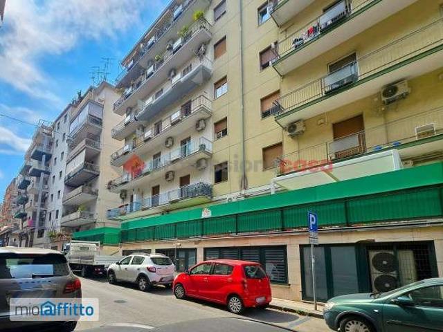 Bilocale arredato con terrazzo Catania