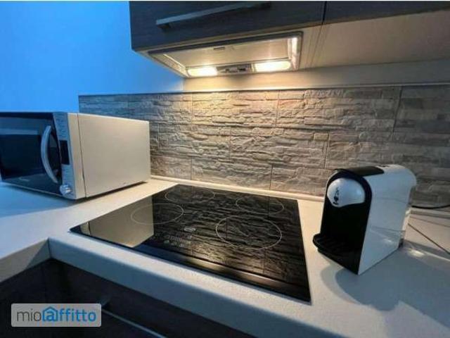 Bilocale arredato con terrazzo Catania