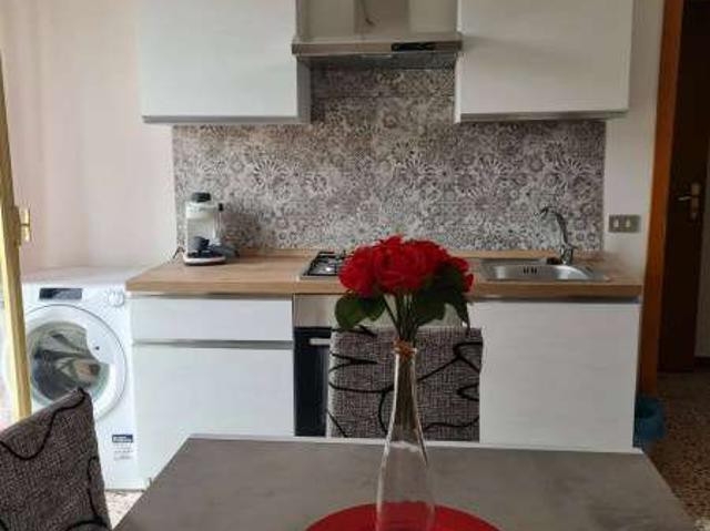 Bilocale arredato con terrazzo Cava d'aliga