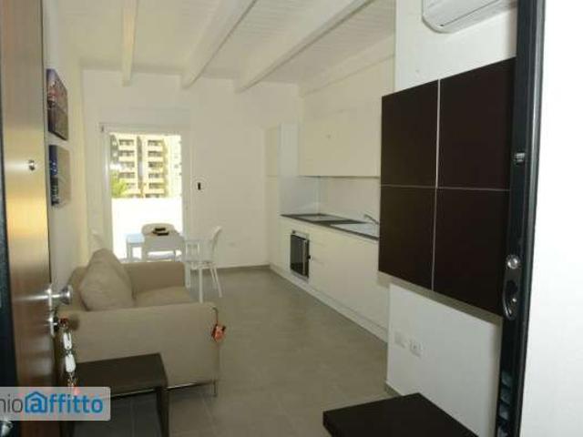 Bilocale arredato con terrazzo Cagliari