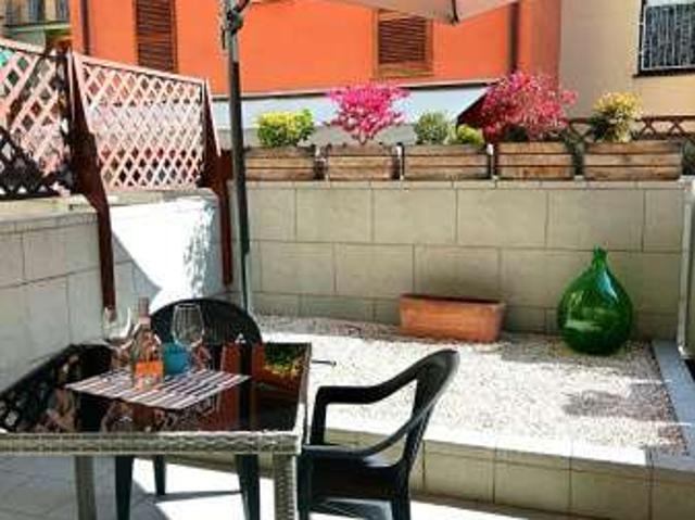 Bilocale arredato con terrazzo Campo di marte