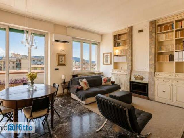Bilocale arredato con terrazzo Campo di marte