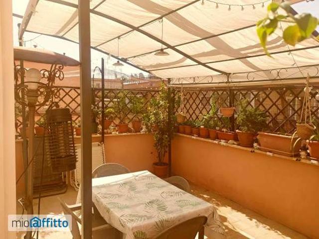 Bilocale arredato con terrazzo Casilina, prenestina, centocelle, alessandrino