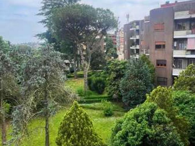 Bilocale arredato con terrazzo Cassia, tomba di nerone, roma