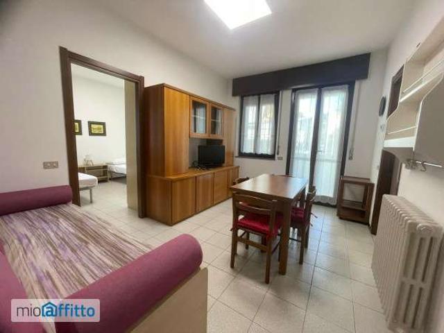 Bilocale arredato con terrazzo Castellanza