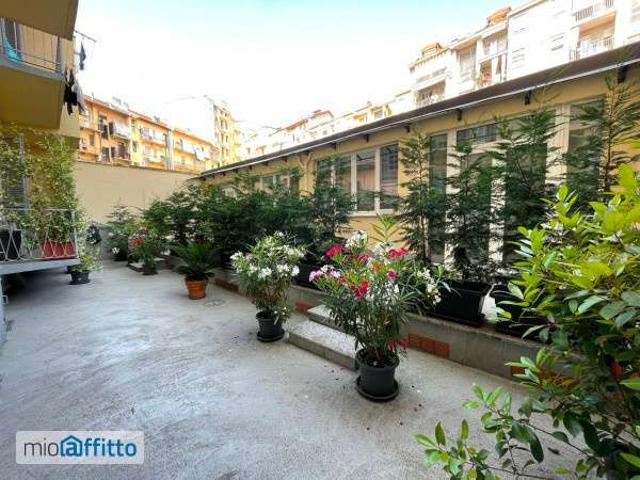 Bilocale arredato con terrazzo Cenisia