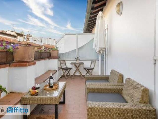 Bilocale arredato con terrazzo Centro storico