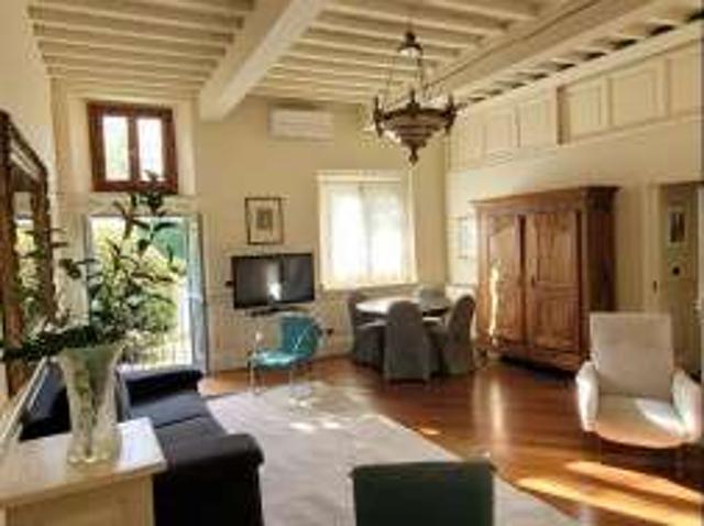 Bilocale arredato con terrazzo Centro storico