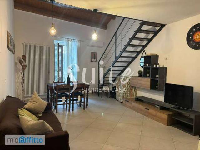 Bilocale arredato con terrazzo Centro storico