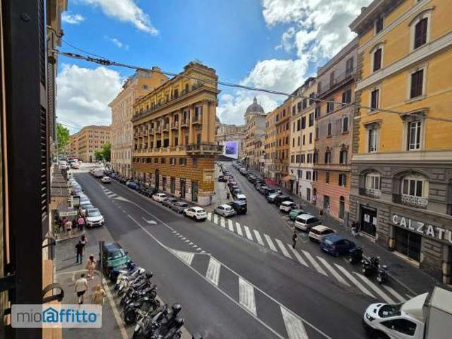 Bilocale arredato con terrazzo Centro storico